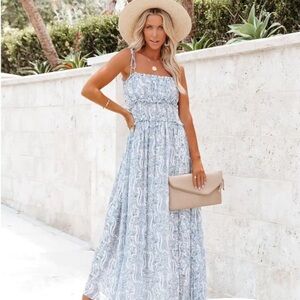 Elegant Blue Patterned Maxi Dress